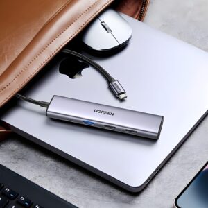 UGREEN Revodok 5-in-1 Type-C Hub | 4K HDMI | Type-C | USB3.0 | USB2.0 image 5