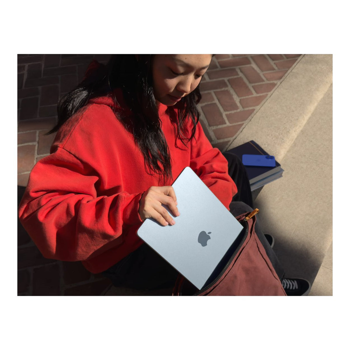 Apple MacBook Air 13.6-inch Retina Laptop - Apple M5 512GB SSD 16GB RAM macOS Starlight image 10